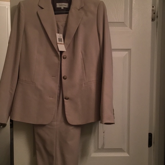 Women Calvin Klein pantsuit - Picture 1 of 8
